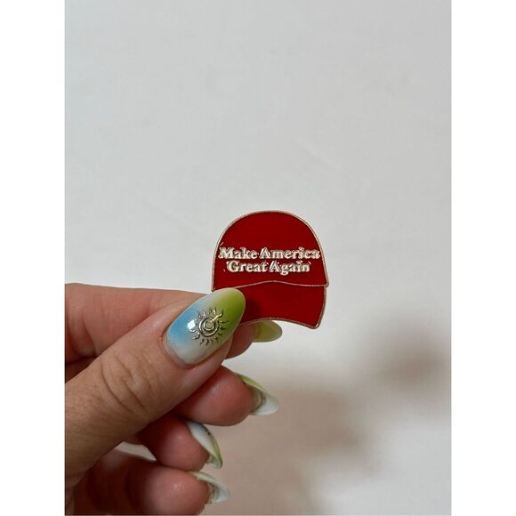MAGA Make American Great Again Trump Pin - Picture 6 of 7